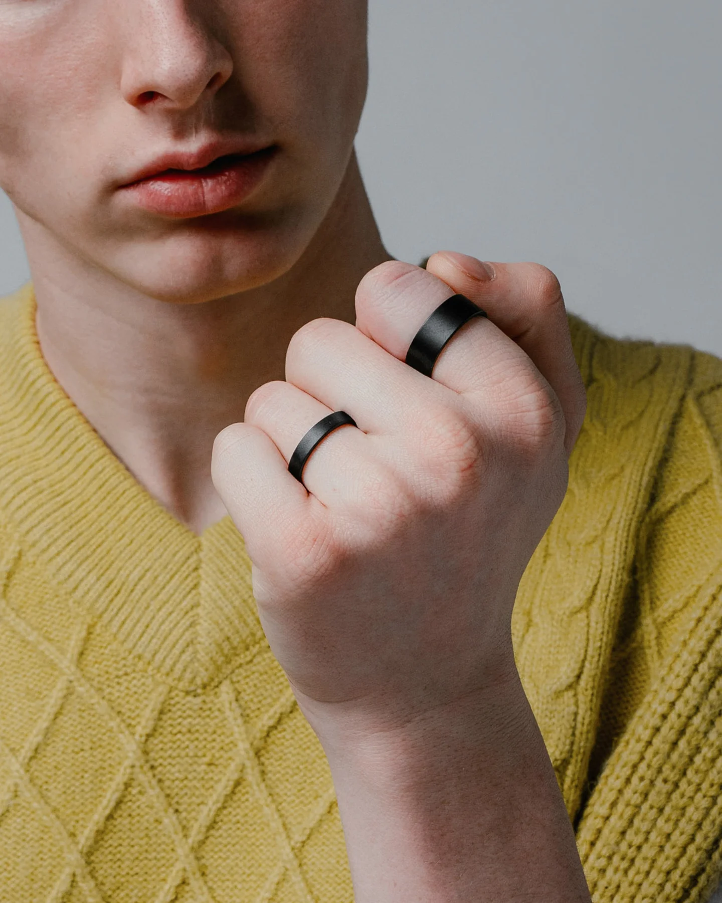 Grip - Image 9